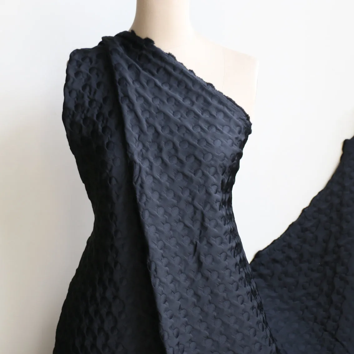 Dante Nero Spot Jacquard