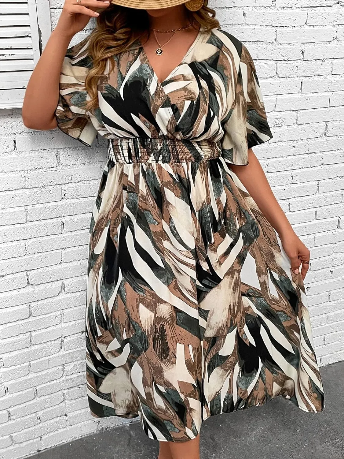 Floerns Women's Plus Size Boho Floral V Neck Short Sleeve A Line Long Dress
