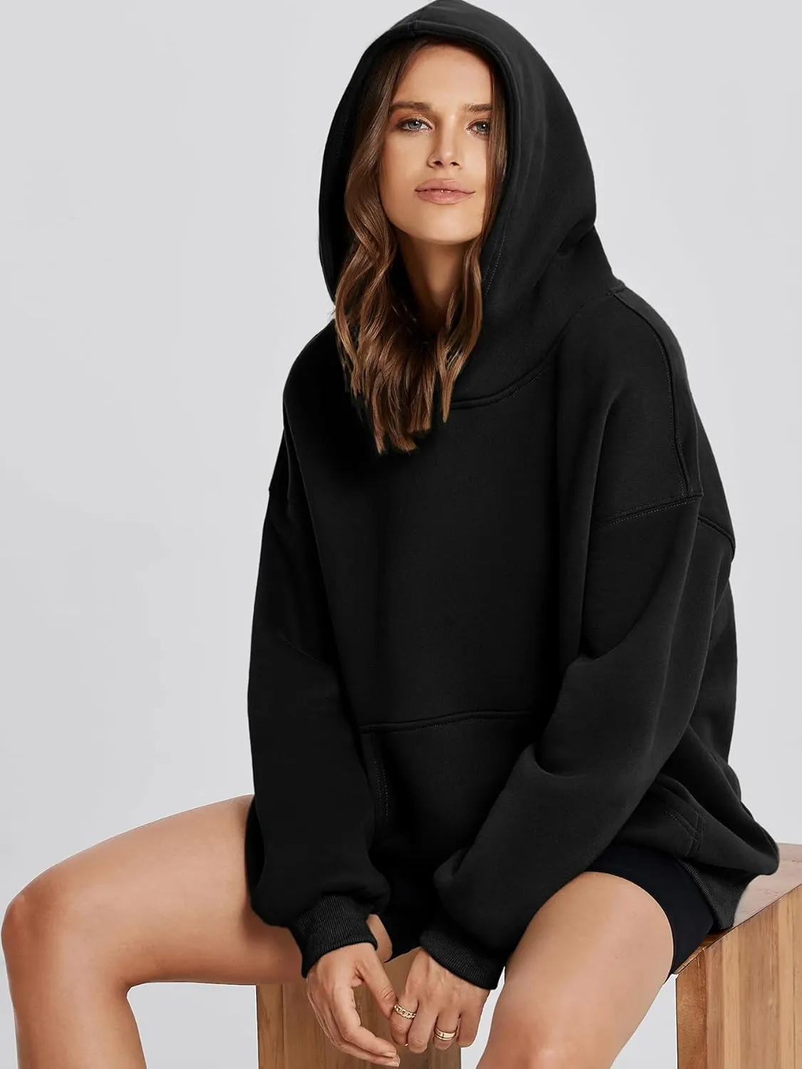 Glamaker Women's Oversized Essentials Hoodies Fleece Sweatshirts Fall Long Sleeve Sweater Pullover Hoodie With Pocket
