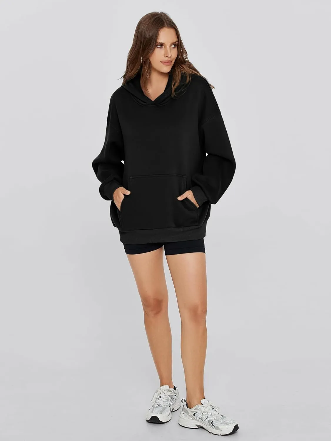Glamaker Women's Oversized Essentials Hoodies Fleece Sweatshirts Fall Long Sleeve Sweater Pullover Hoodie With Pocket