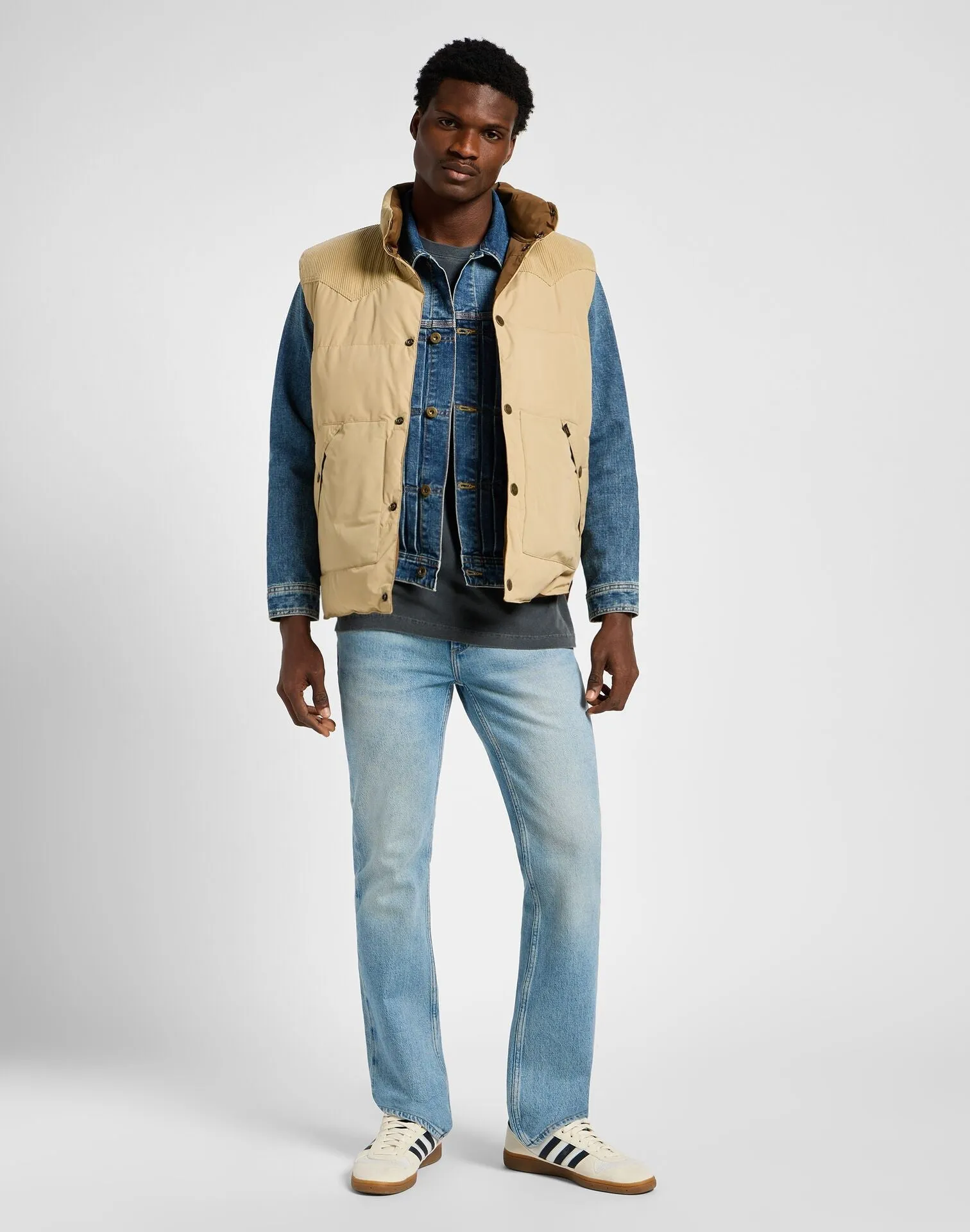 Lee Men's Reversible Western Puffer Vest In Sand