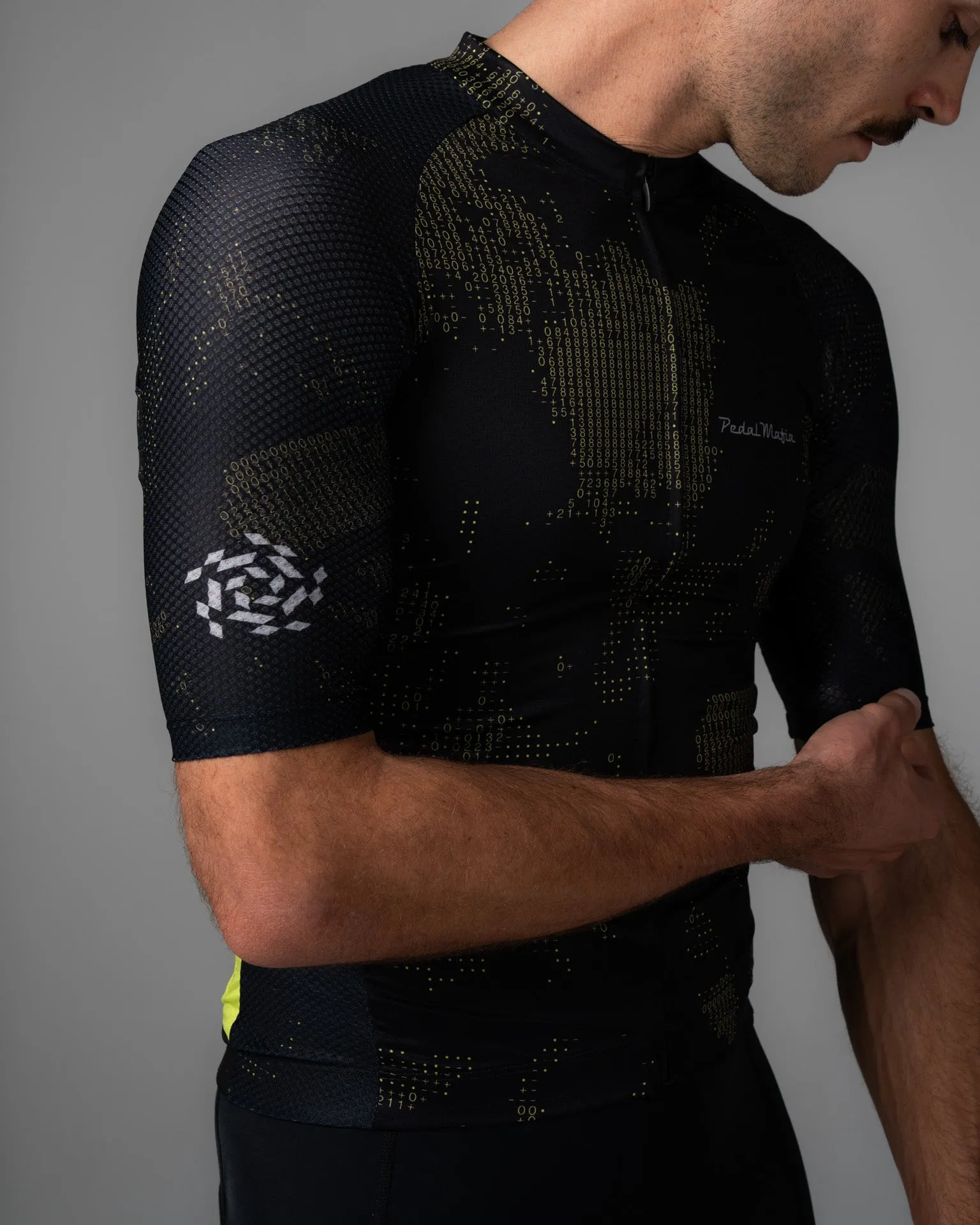 Men's Core Jersey - Aston Martin F1® Team Hyper Black