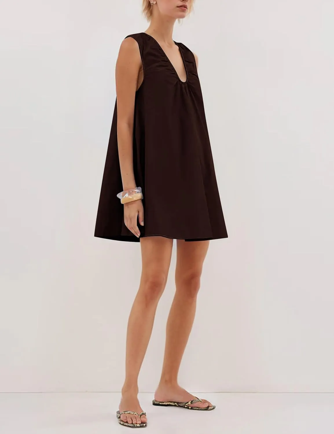 MISSACTIVER Women's Sleeveless Babydoll Tank Mini Dress Scoop Neck Ruched Short Dress with Side Pockets Summer Party Dresses