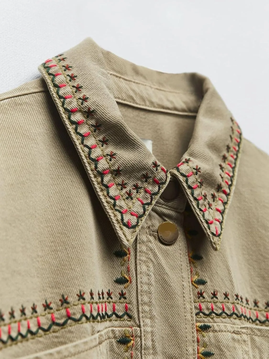 Womens Embroidered Overshirt Western Denim Jacket Cropped Shirt Jacket