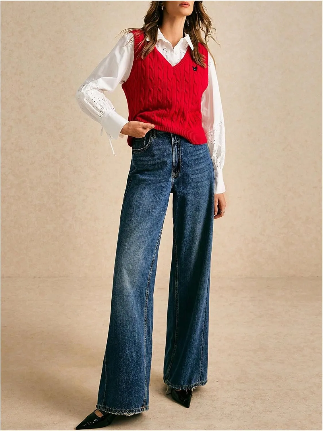 Women's Embroidery Cable Knit Sweater Vest V Neck Knitted Casual Sleeveless Sweater Pullover Top