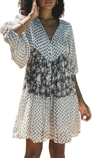 Women's Floral Flowy Dress Flared Sleeve V Neck Swing A-line Mini Boho Ruffle Summer Casual Beach Sundress