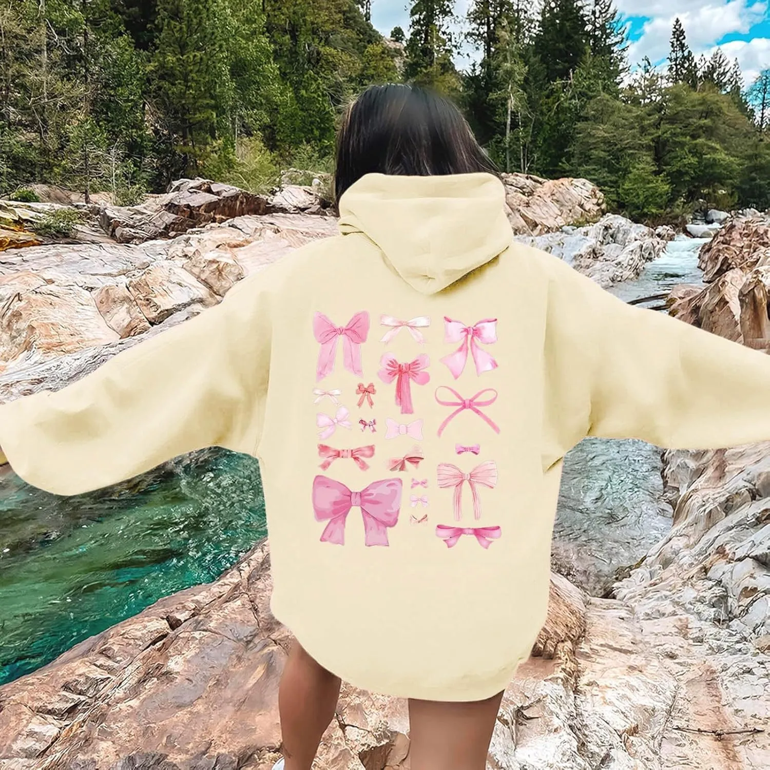 Women's Hoodies Sweatshirts Loose Casusl Drop Shoulder Cute Long Sleeve Tops Trendy Comfy Pullovers with Pocket