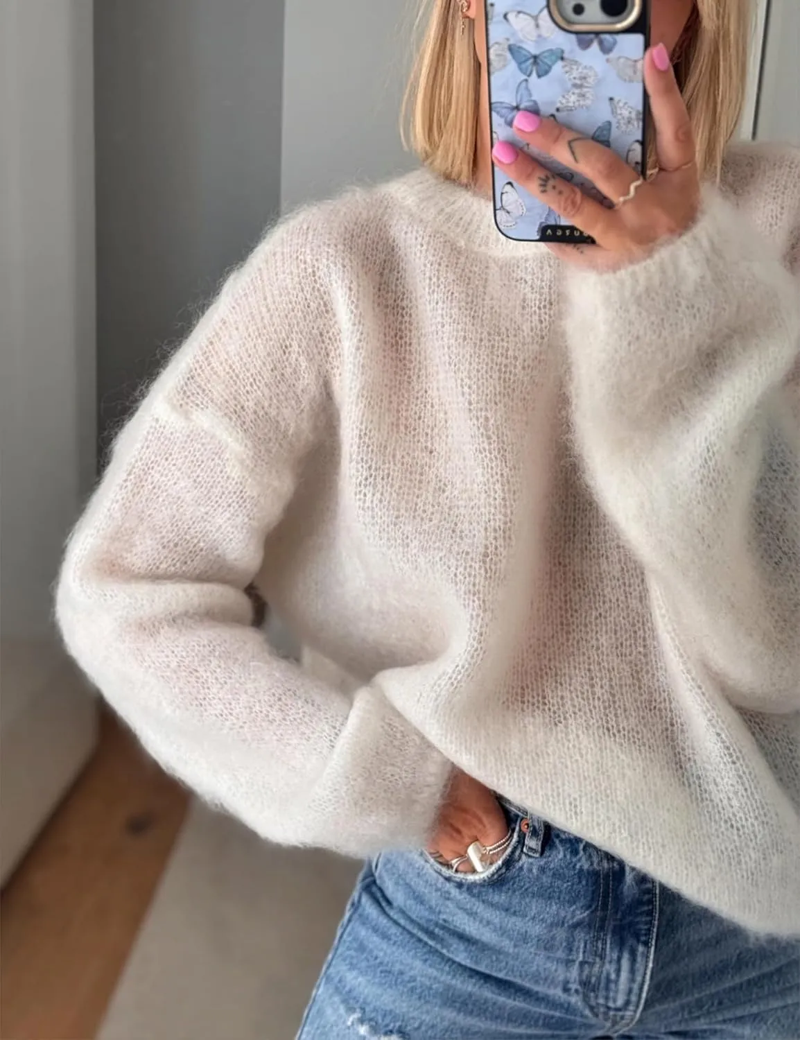 Womens Soft Fuzzy Knit Sweater Oversized Cozy Pullover Jumper Long Sleeve Casual Crewneck Sweater